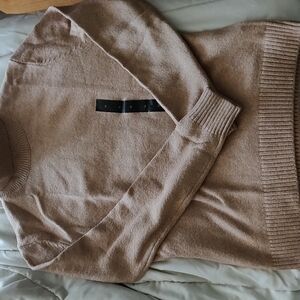 Banana Republic Tan Knit Sweater Oversized